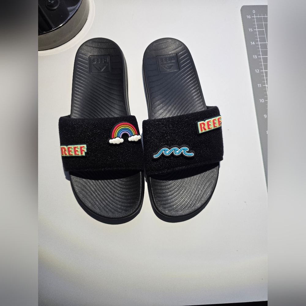 Womens REEF Slides Patch Me Up Black Sandal Shoes Removable Character Size 8 EUC
